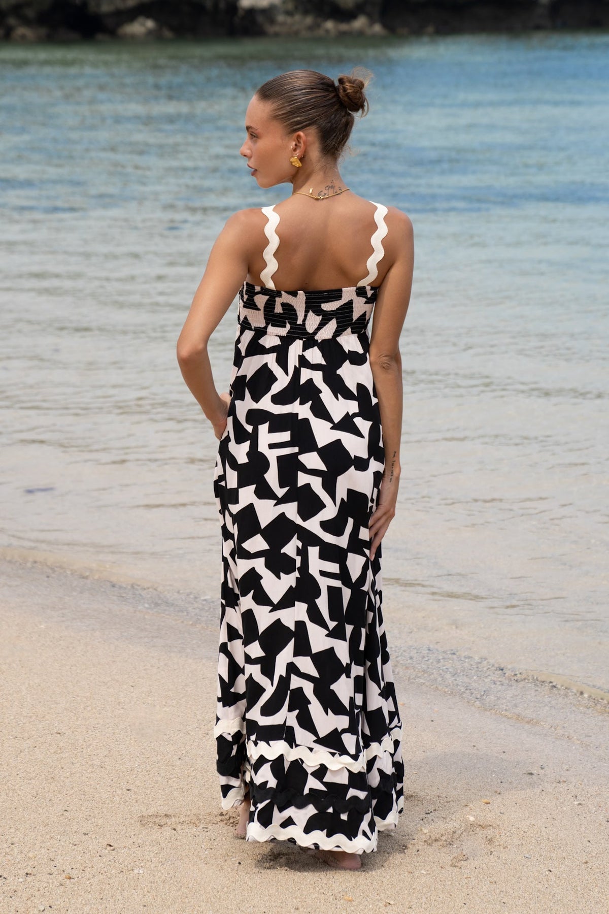 Black Abstract  Beige  Maxi Dress