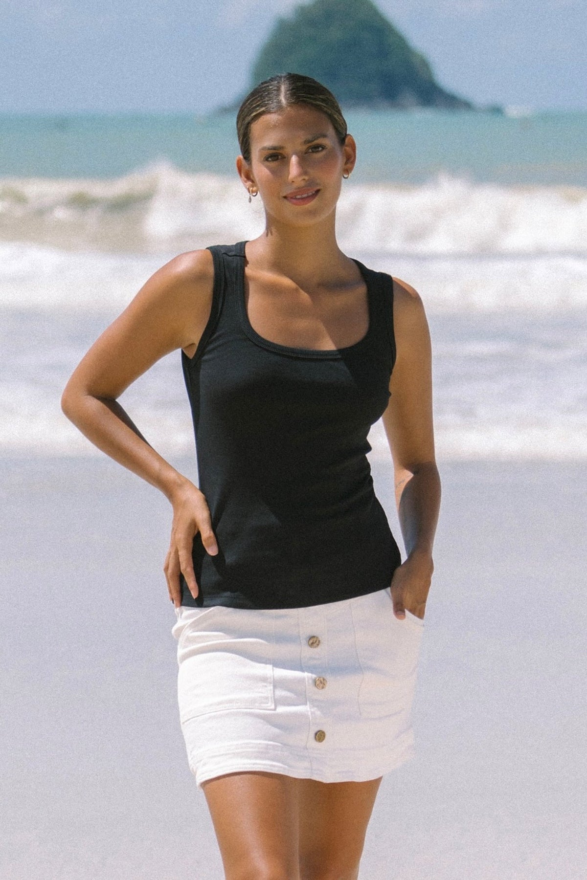 Black Scoop Neck Tank Top