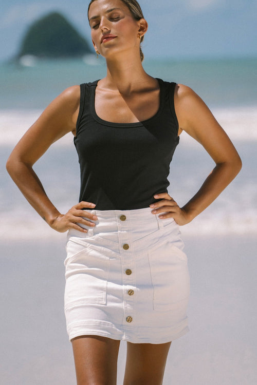 Black Scoop Neck Tank Top