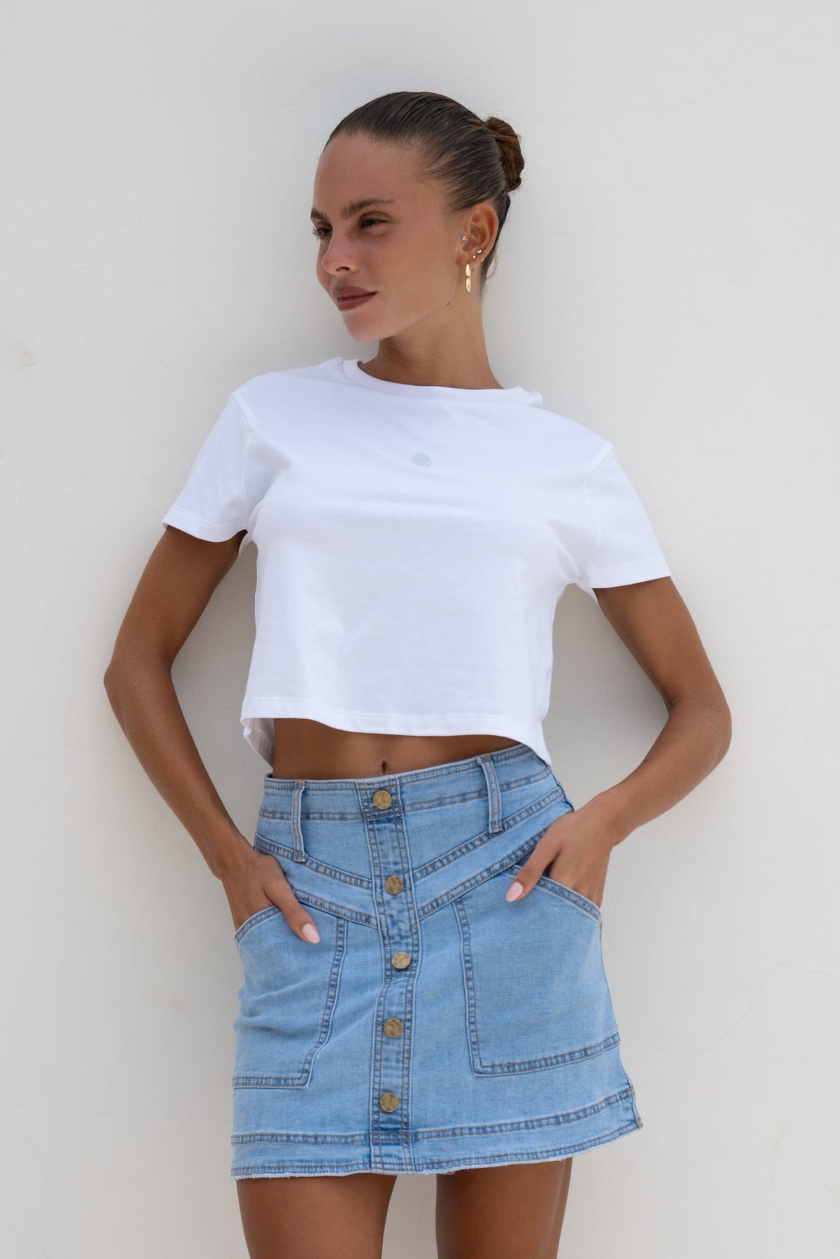 White Mini Flower Cropped T-Shirt