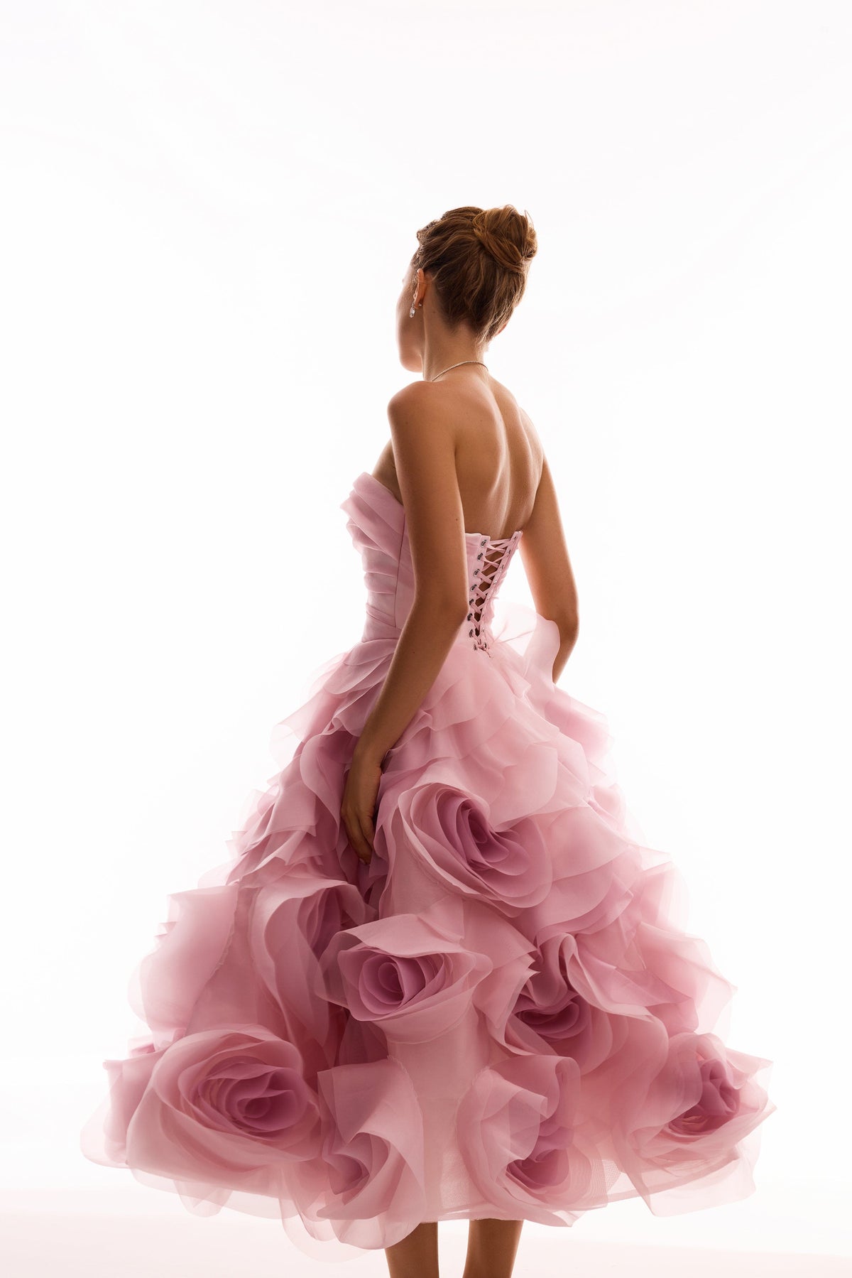 Misty-Rose Organza Sweetheart Midi Dress