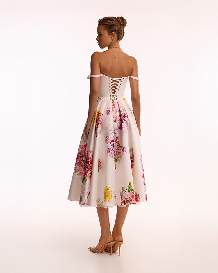 Straight-Neck Fitted-Pocket Satin Dress