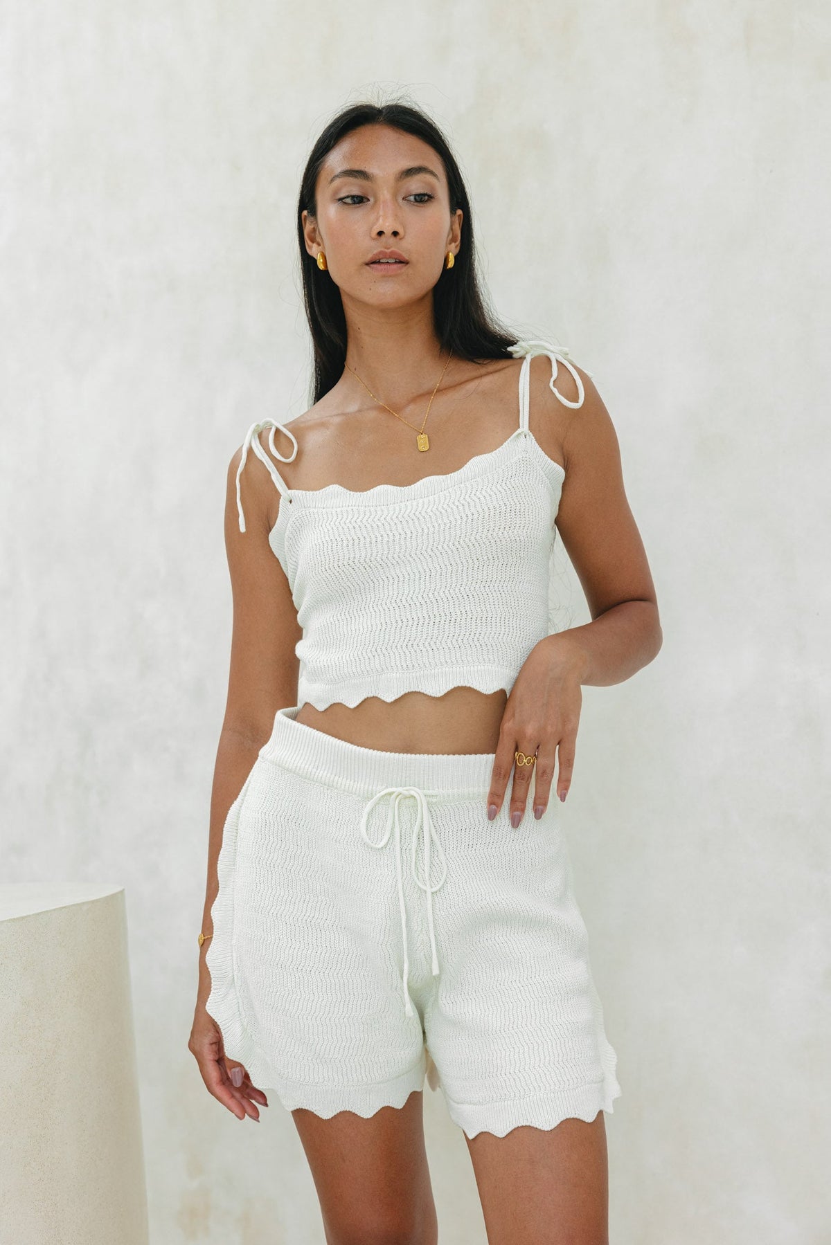Off-White Scallop Shorts