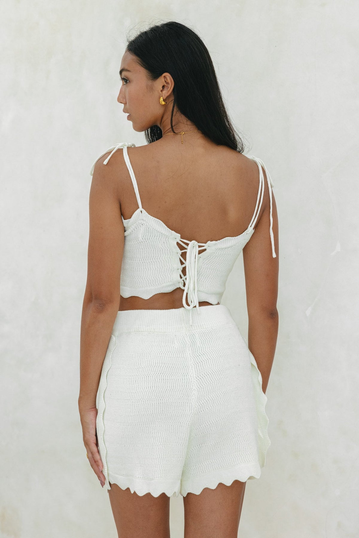 Off-White Scallop Shorts