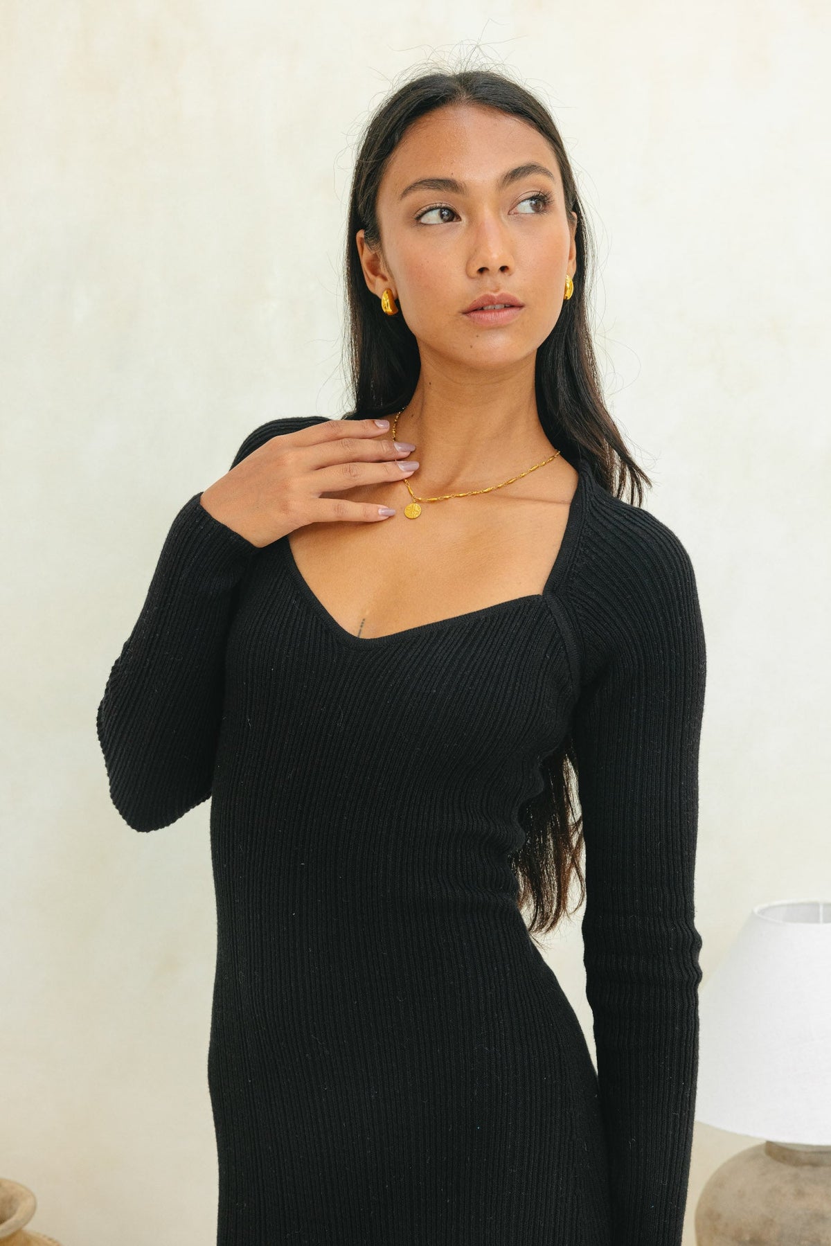 Black Long Sleeve Knit Maxi Dress